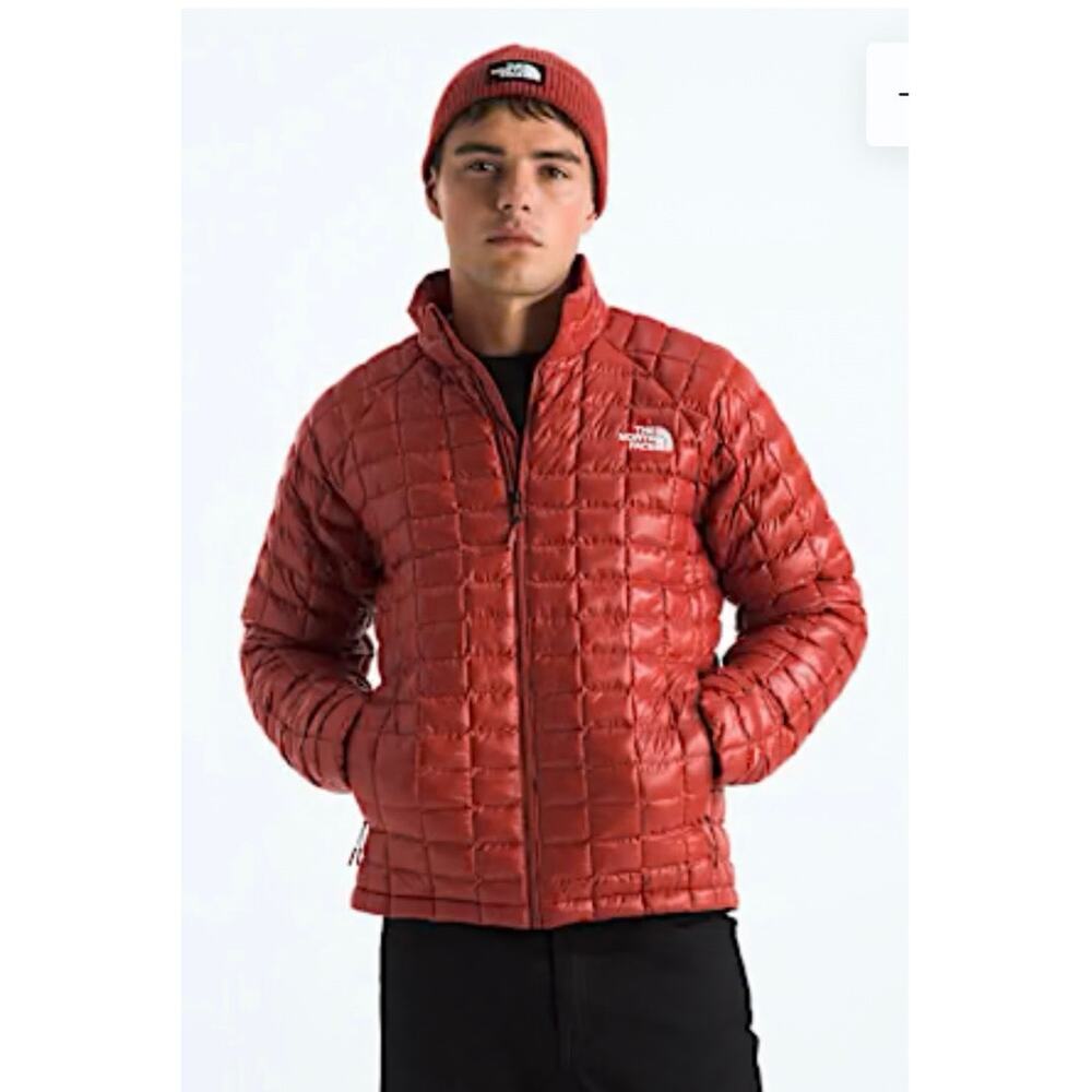 The North Face Red Thermal Puffer Jacket Men’s Large